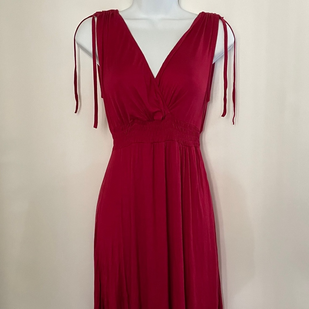 NWOT Rich Red V-Neck Dress Size Small